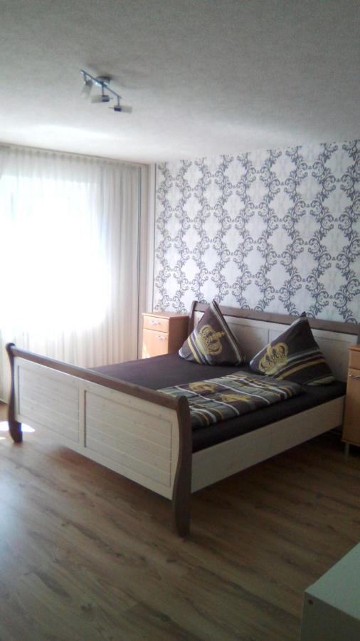 Mosel Ferienwohnung Целль-ан-дер-Мозель Экстерьер фото